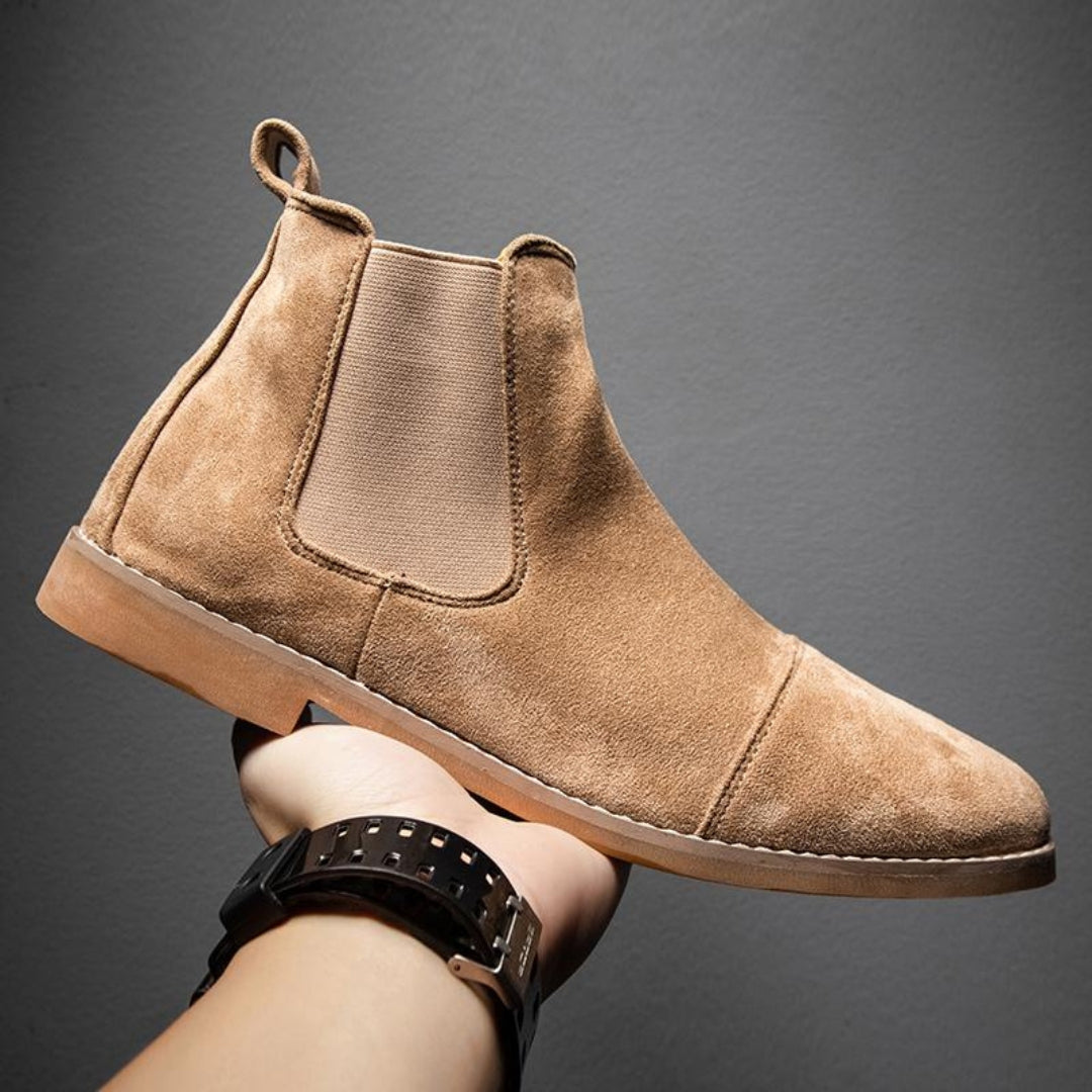 Giorgio Suede Chelsea Boots